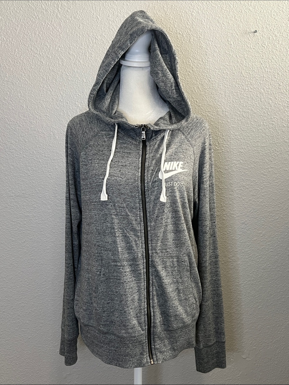 Nike Gym Vintage Hoodie Gray Size Medium *Flaw